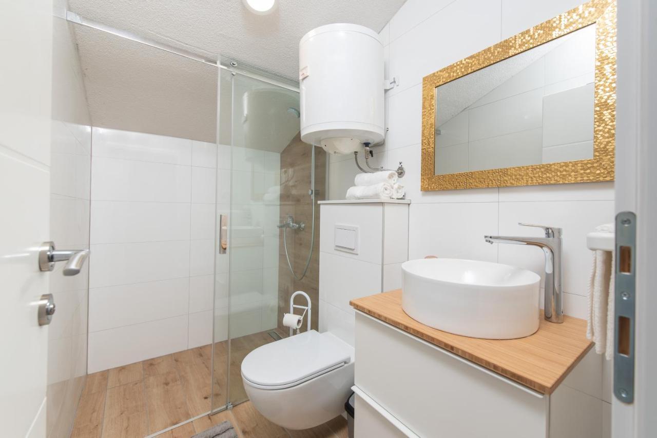Apartmani Mara Kaštela Exterior foto